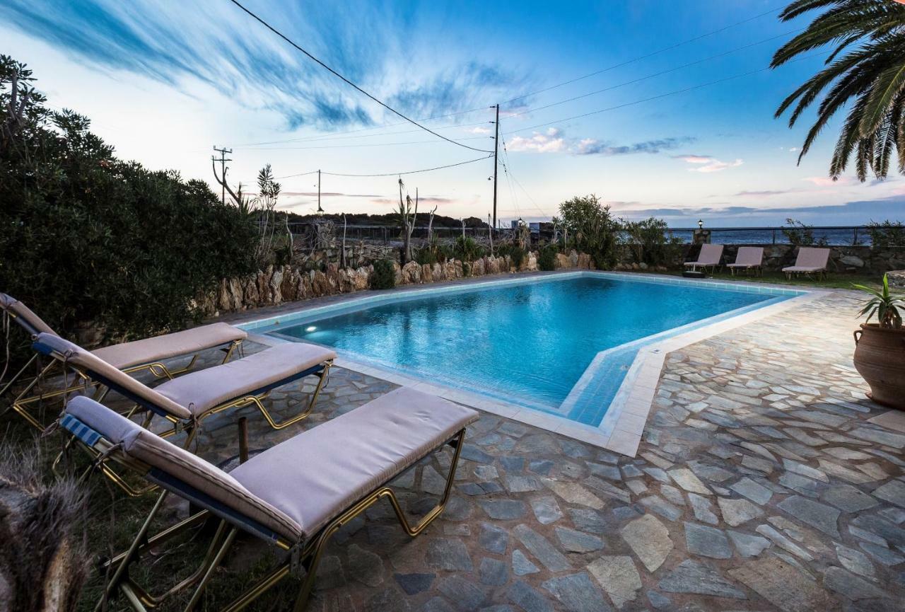 Pericles Beach Villa キサモス エクステリア 写真