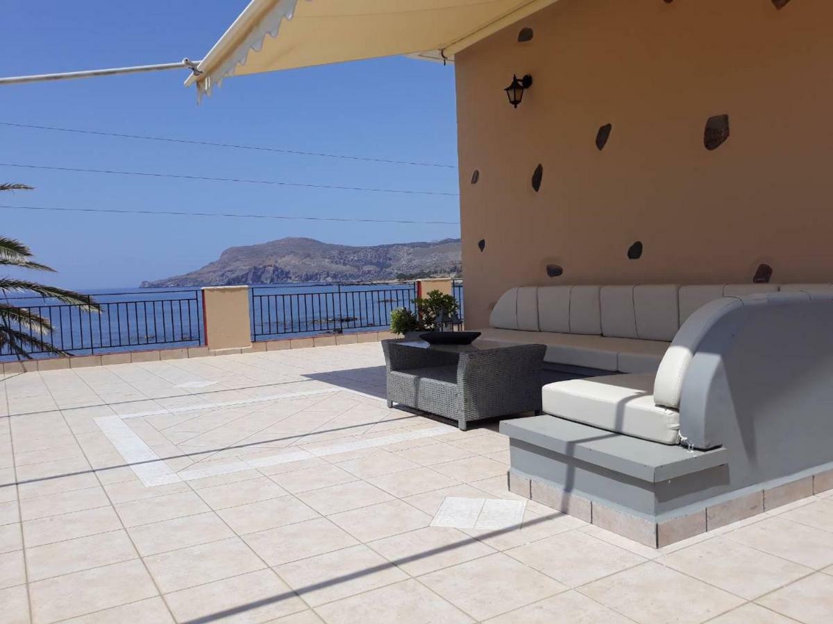 Pericles Beach Villa キサモス エクステリア 写真